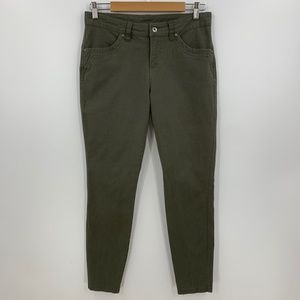 Kuhl Brooke Skinny Hiking Pants Olive/Army Green Sz 6 SHORT 28" Inseam